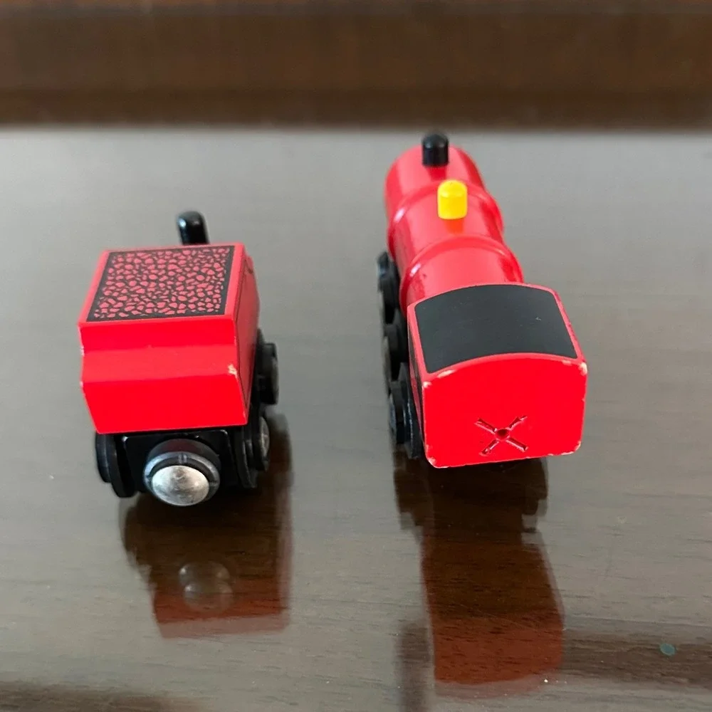 Vtg BRIO LMS Steam Engine Train Red Wood Magnetic Tender Made in Sweden 33411